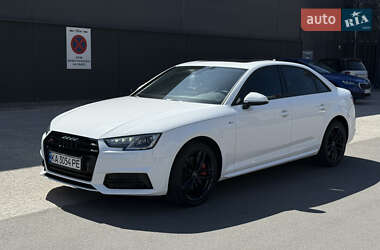 Седан Audi A4 2016 в 