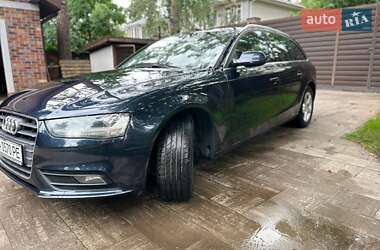 Универсал Audi A4 2012 в 
