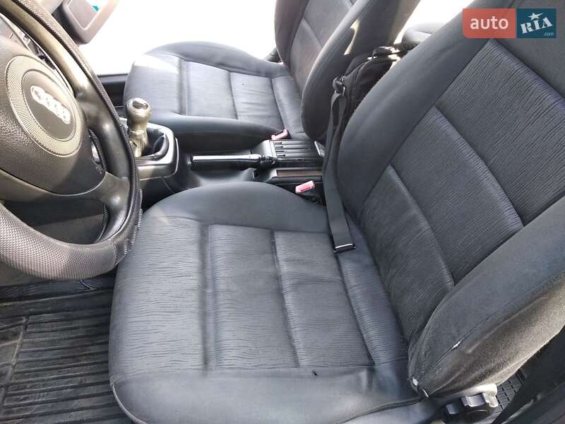 Универсал Audi A4 1998 в Кропивницком