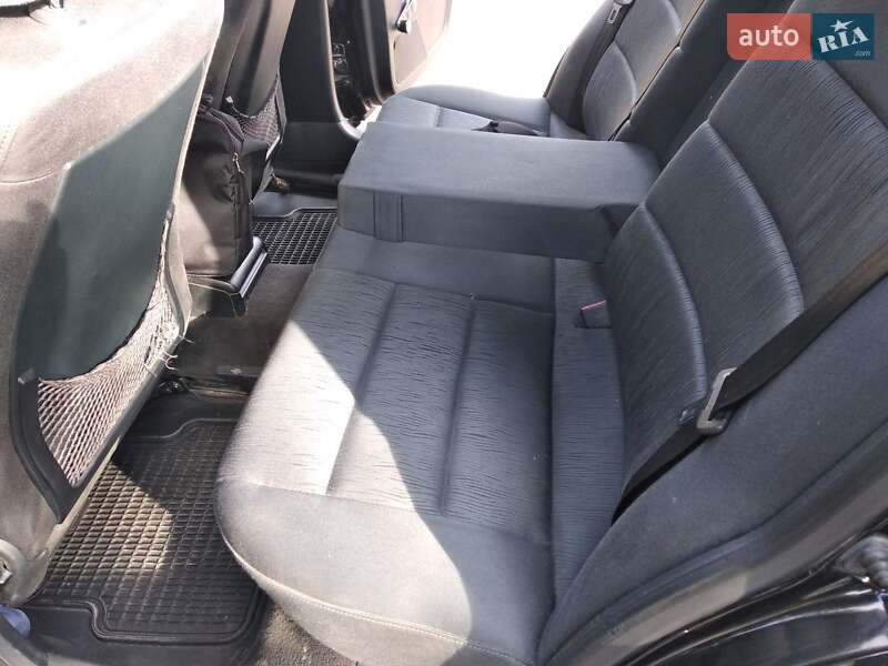 Универсал Audi A4 1998 в Кропивницком