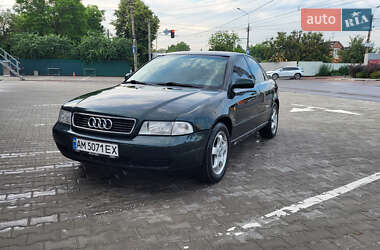 Седан Audi A4 1997 в Житомире