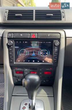 Универсал Audi A4 2003 в 