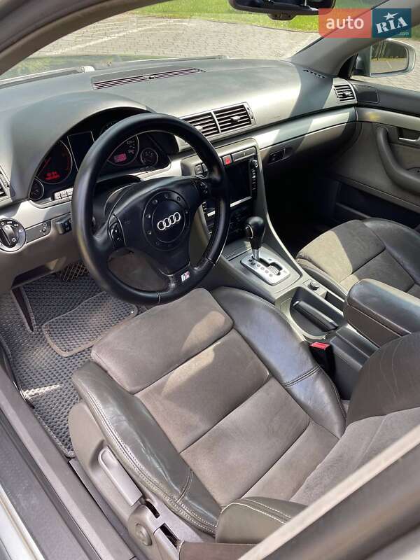 Универсал Audi A4 2003 в Надворной