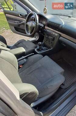 Универсал Audi A4 1998 в 