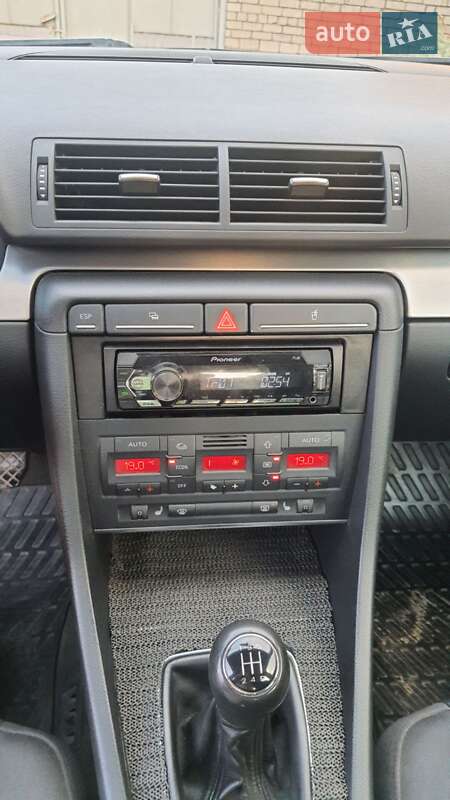 Универсал Audi A4 2006 в Днепре