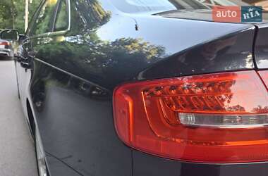 Седан Audi A4 2015 в 