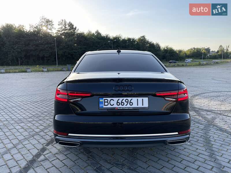 Седан Audi A4 2019 в Львове