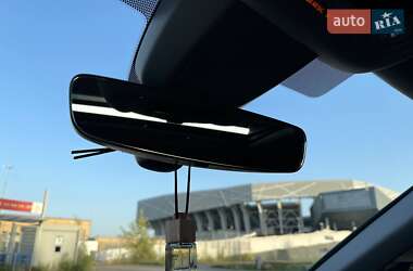 Седан Audi A4 2019 в 