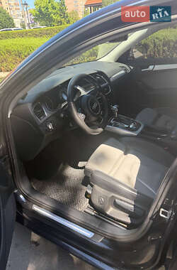 Универсал Audi A4 2013 в 