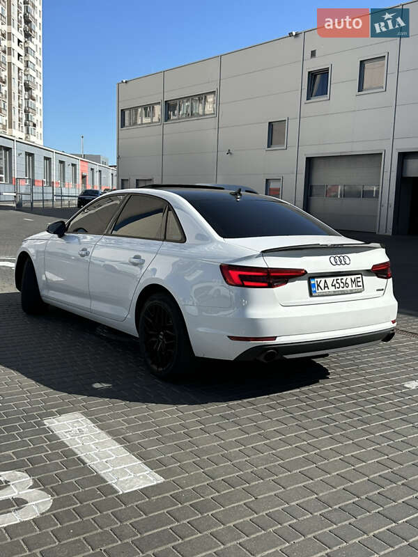 Седан Audi A4 2016 в Одессе