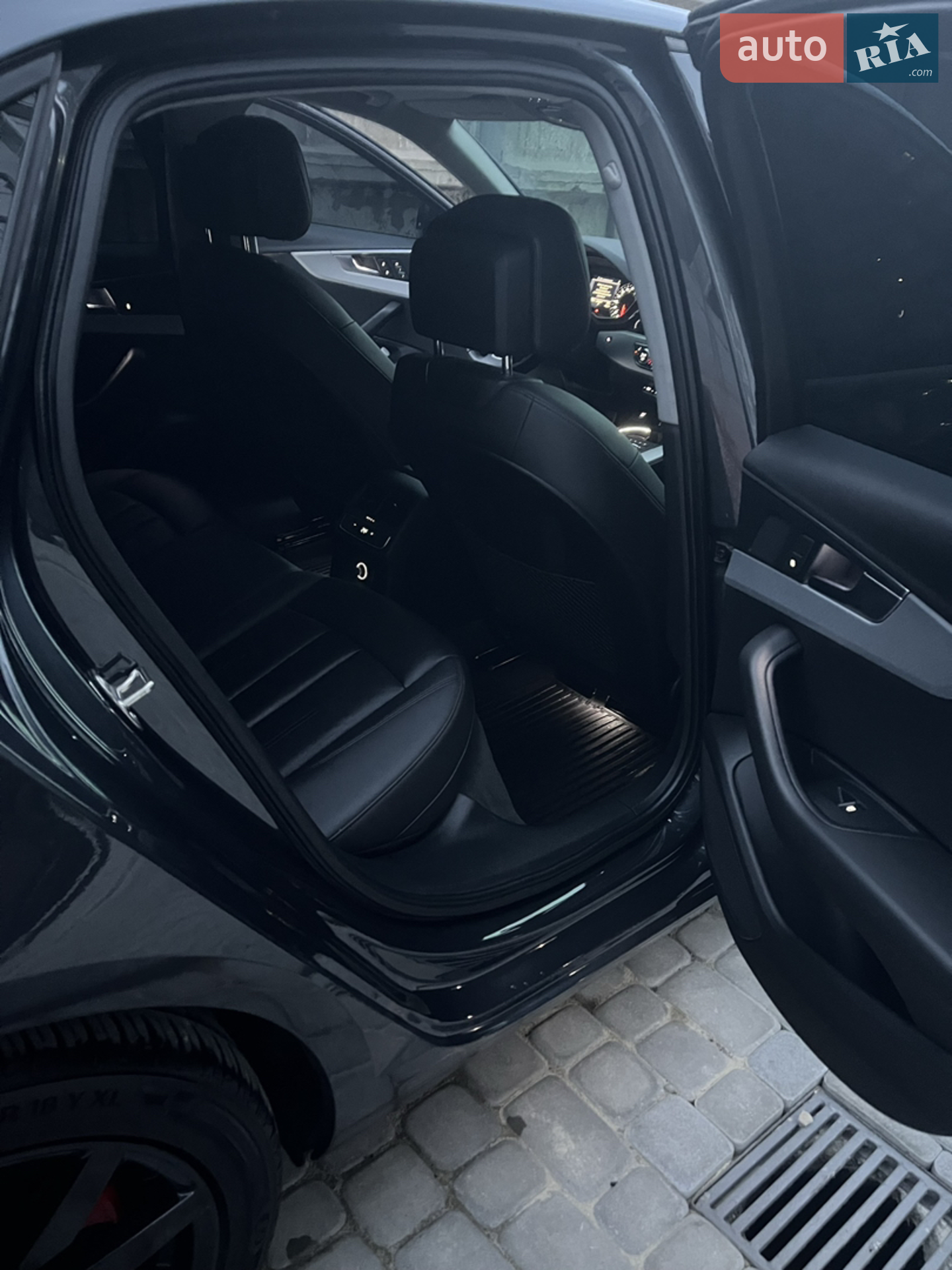 2015 Audi A4 - мініатюра 14