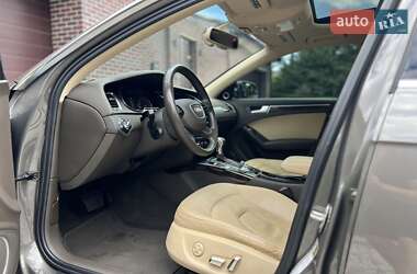 Седан Audi A4 2014 в 