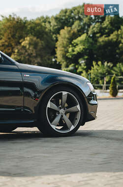 Седан Audi A4 2015 в 