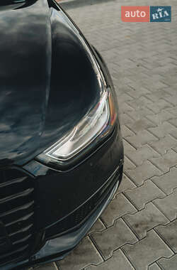 Седан Audi A4 2015 в 