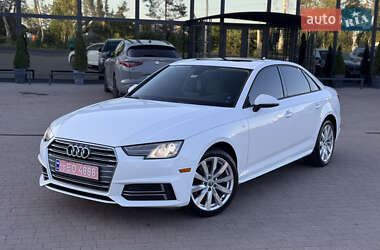 Седан Audi A4 2018 в 