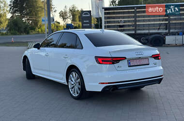 Седан Audi A4 2018 в 