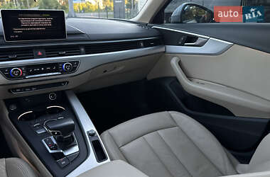 Седан Audi A4 2018 в 