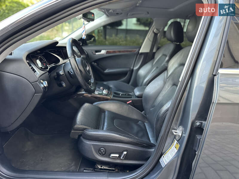 Седан Audi A4 2013 в Ивано-Франковске
