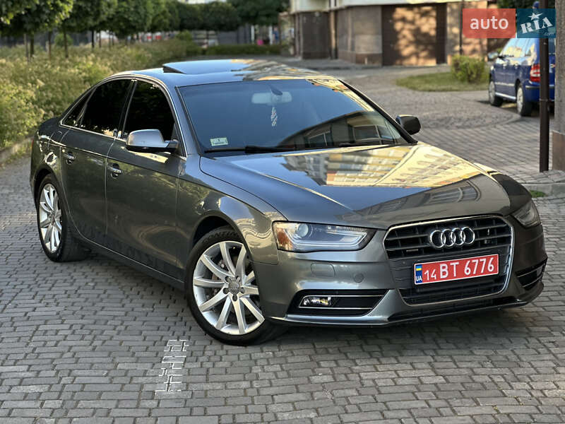 Седан Audi A4 2013 в Ивано-Франковске
