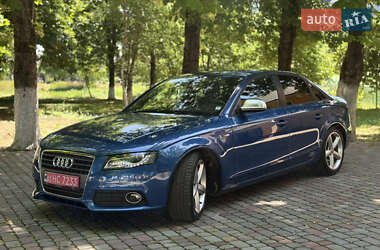 Седан Audi A4 2010 в 