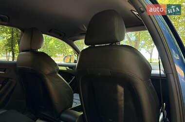 Седан Audi A4 2010 в 