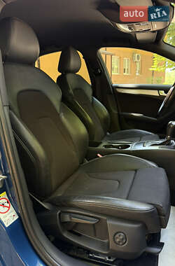 Седан Audi A4 2010 в 