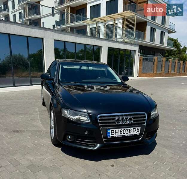 Audi A4 2011