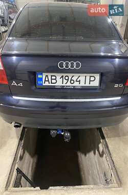 Седан Audi A4 2002 в 