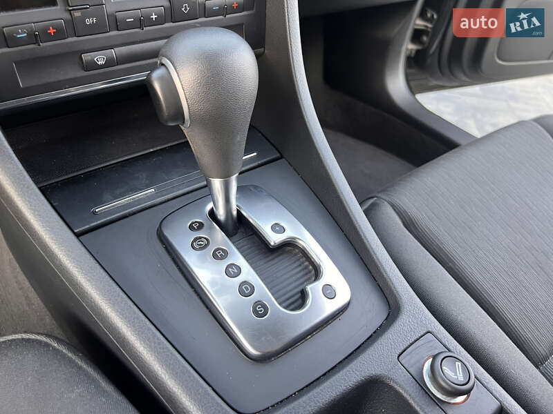 Универсал Audi A4 2007 в Луцке
