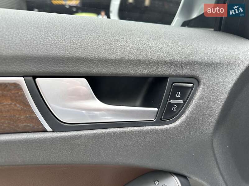 Седан Audi A4 2013 в Киеве фото 16 Седан Audi A4 2013 в Киеве