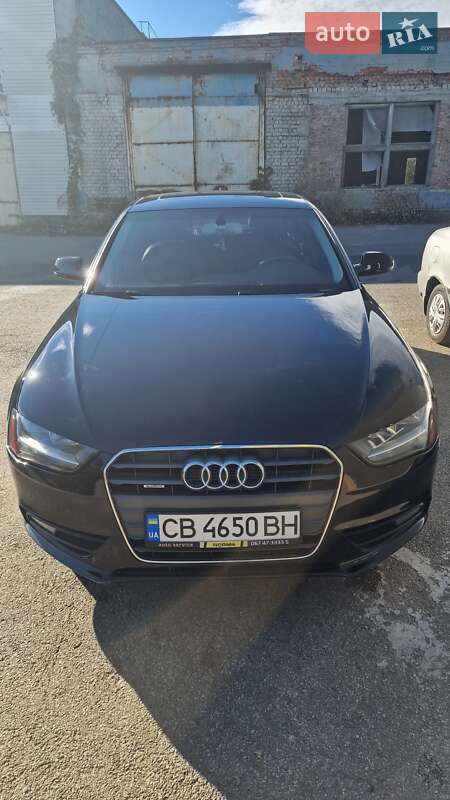 Седан Audi A4 2012 в Чернигове