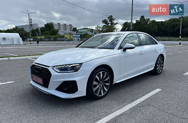 Седан Audi A4 2023 в Києві