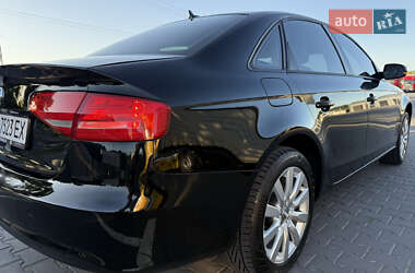 Седан Audi A4 2013 в 
