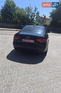 Седан Audi A4 2011 в 