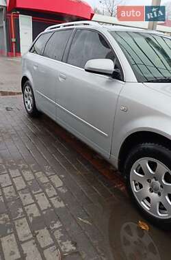 Универсал Audi A4 2003 в Ровно