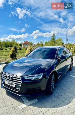 Седан Audi A4 2017 в Мостиске
