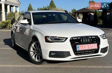 Седан Audi A4 2014 в Стрию