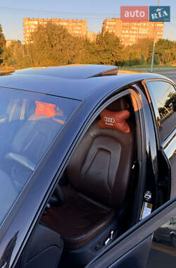 Седан Audi A4 2013 в 