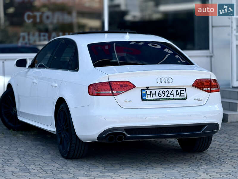 Седан Audi A4 2012 в Одессе