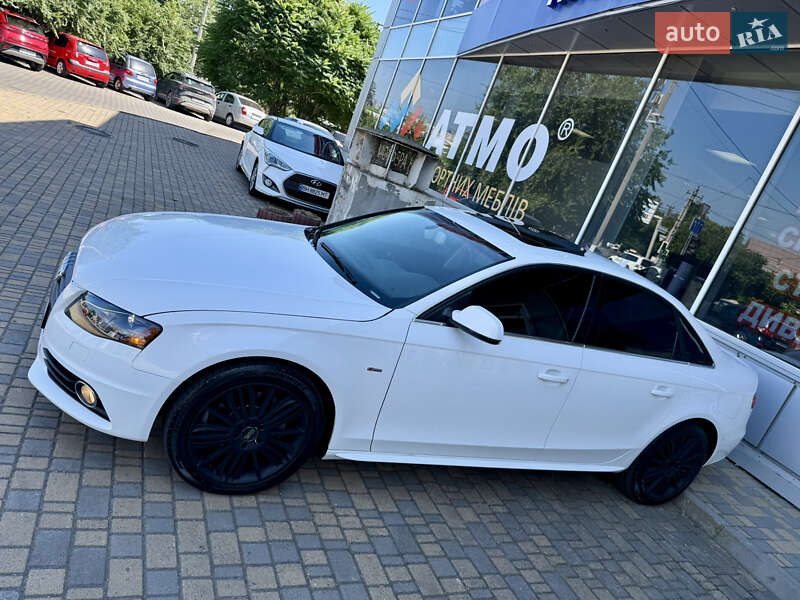 Седан Audi A4 2012 в Одессе