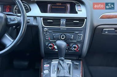 Седан Audi A4 2012 в 