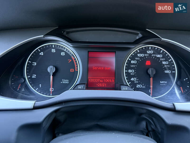 Седан Audi A4 2012 в Одессе