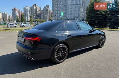 Седан Audi A4 2021 в 