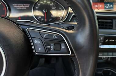 Седан Audi A4 2018 в 