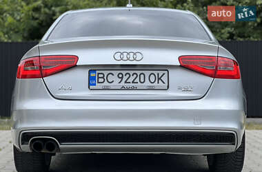 Седан Audi A4 2014 в 