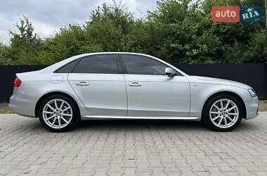 Седан Audi A4 2014 в 