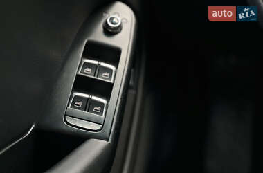 Седан Audi A4 2014 в 