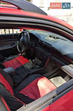 Универсал Audi A4 1996 в 