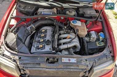 Универсал Audi A4 1996 в Черкассах