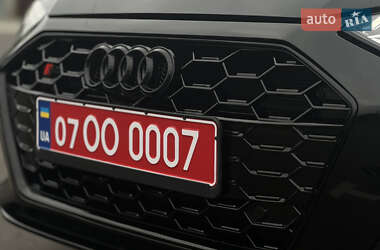 Универсал Audi A4 2021 в 